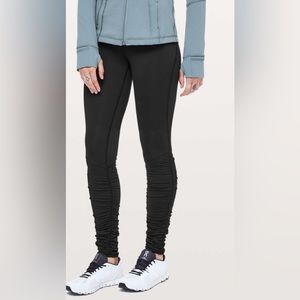 Lululemon ready to rulu tight 28” women’s size 6 black leggings ruched bottoms